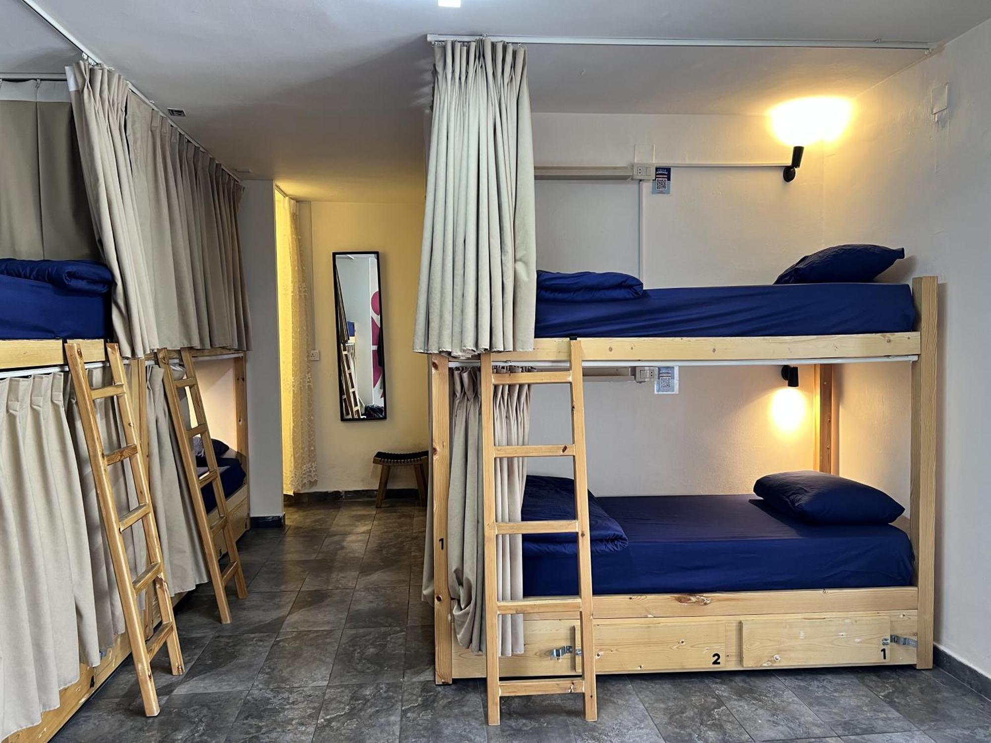 Battuta Hostel Amán Habitación foto