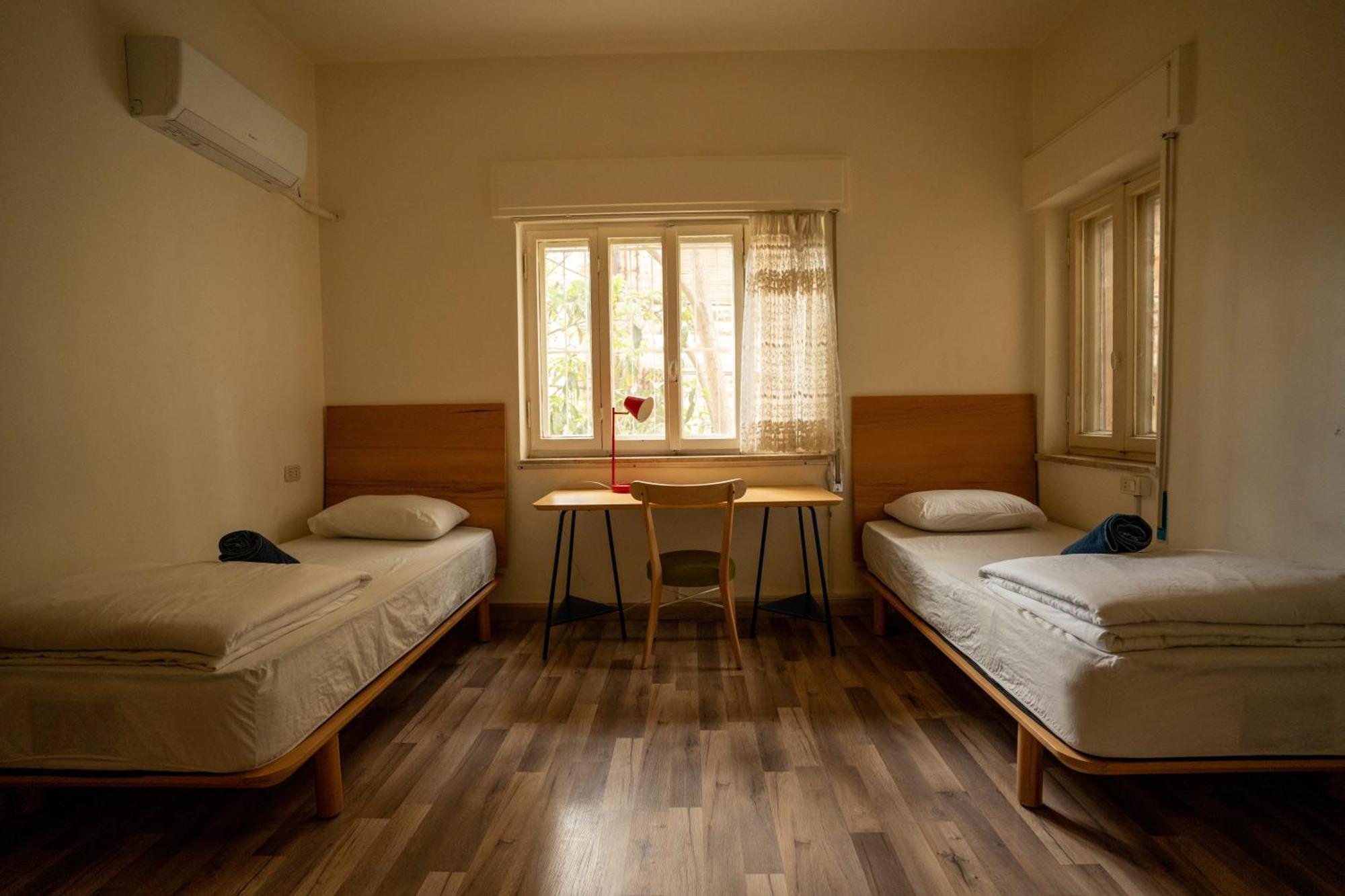 Battuta Hostel Amán Habitación foto