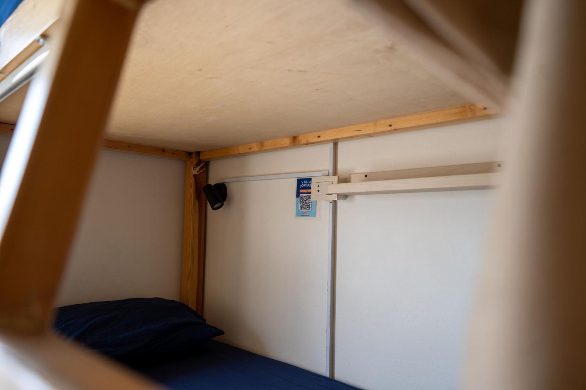 Battuta Hostel Amán Habitación foto